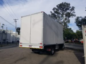 Carrocerias Cajas Secas Termicas Remolques en Fibra de Vidrio (43)